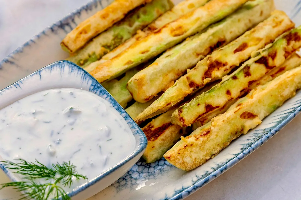 Air fryer zucchini fries with crispy Parmesan panko crust and dipping sauce